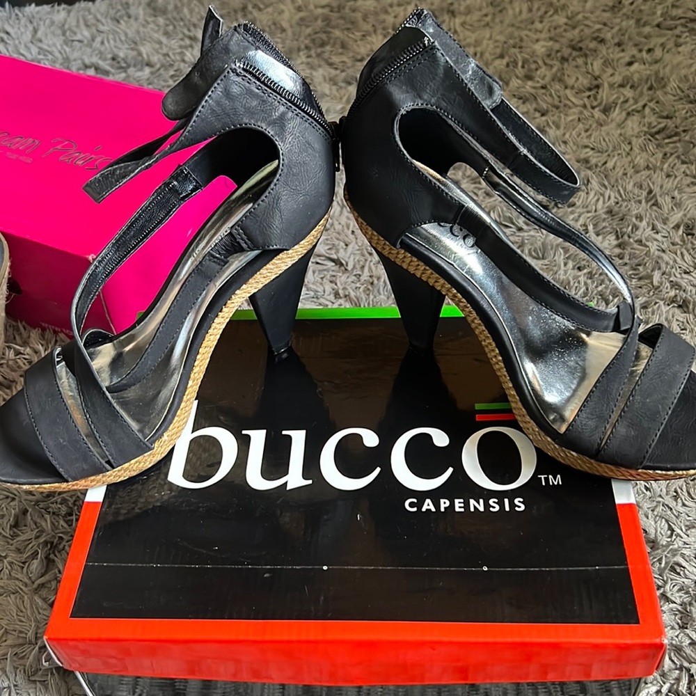 bucco capensis heels